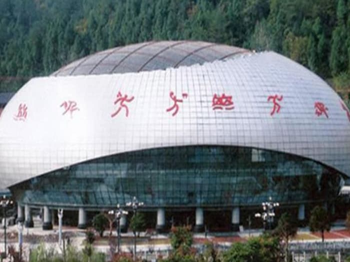 房山体育中心球形网架加工安装